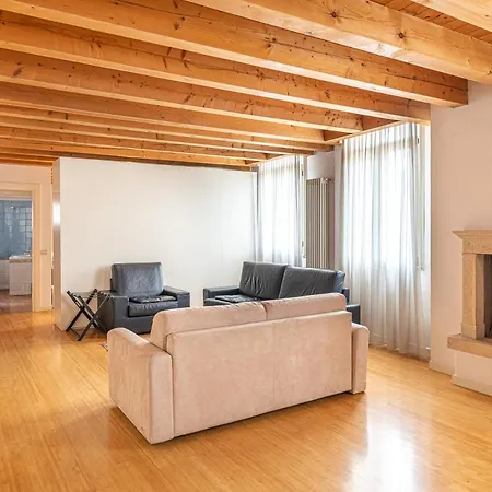 Apartment Maison Maria Center Public Parking Available *