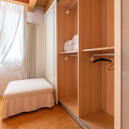 Apartment Maison Maria Center Public Parking Available
