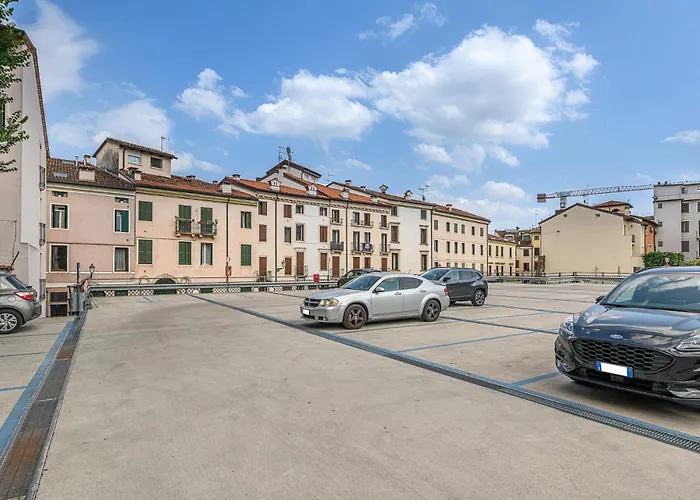 Maison Maria Center Public Parking Available Apartment