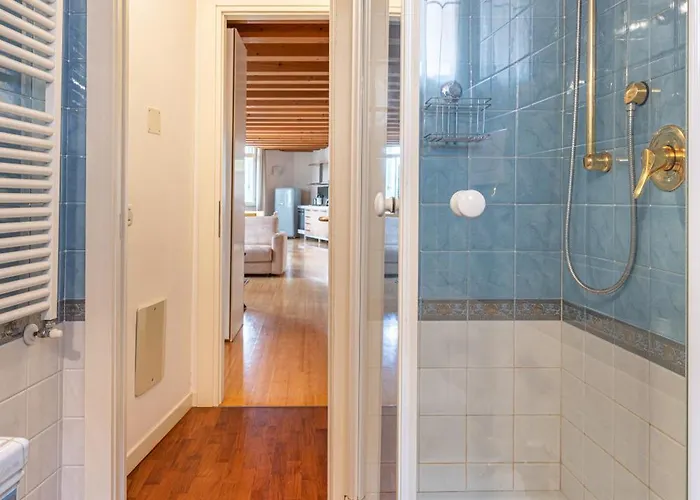 Maison Maria Center Public Parking Available Apartment